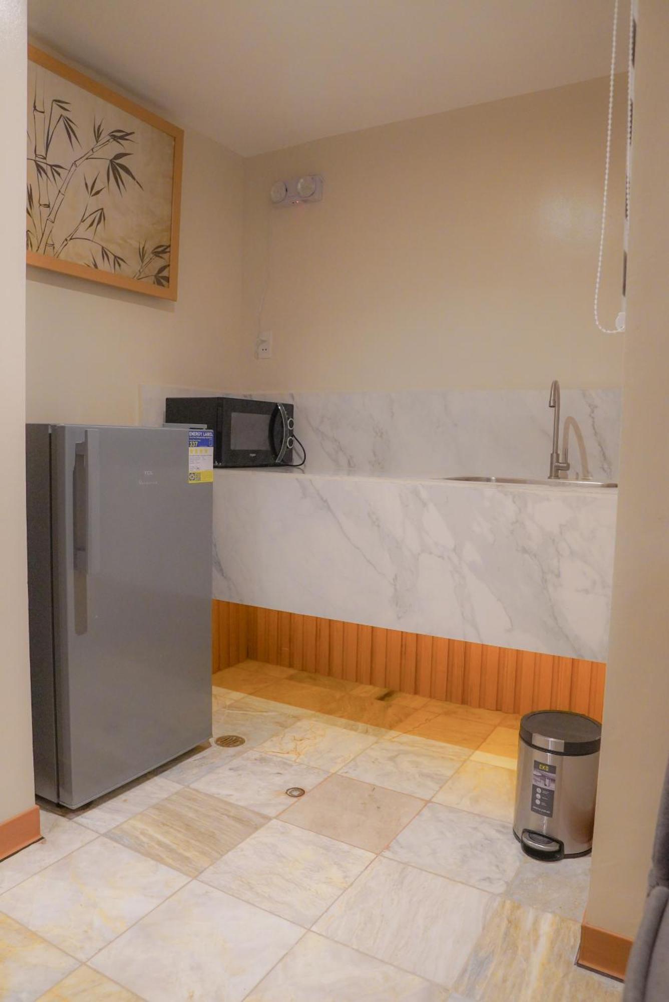 Bel Air Suites Makati Makati City Ngoại thất bức ảnh