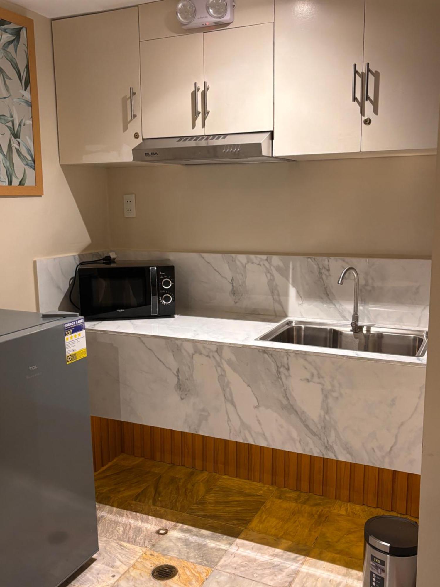 Bel Air Suites Makati Makati City Ngoại thất bức ảnh